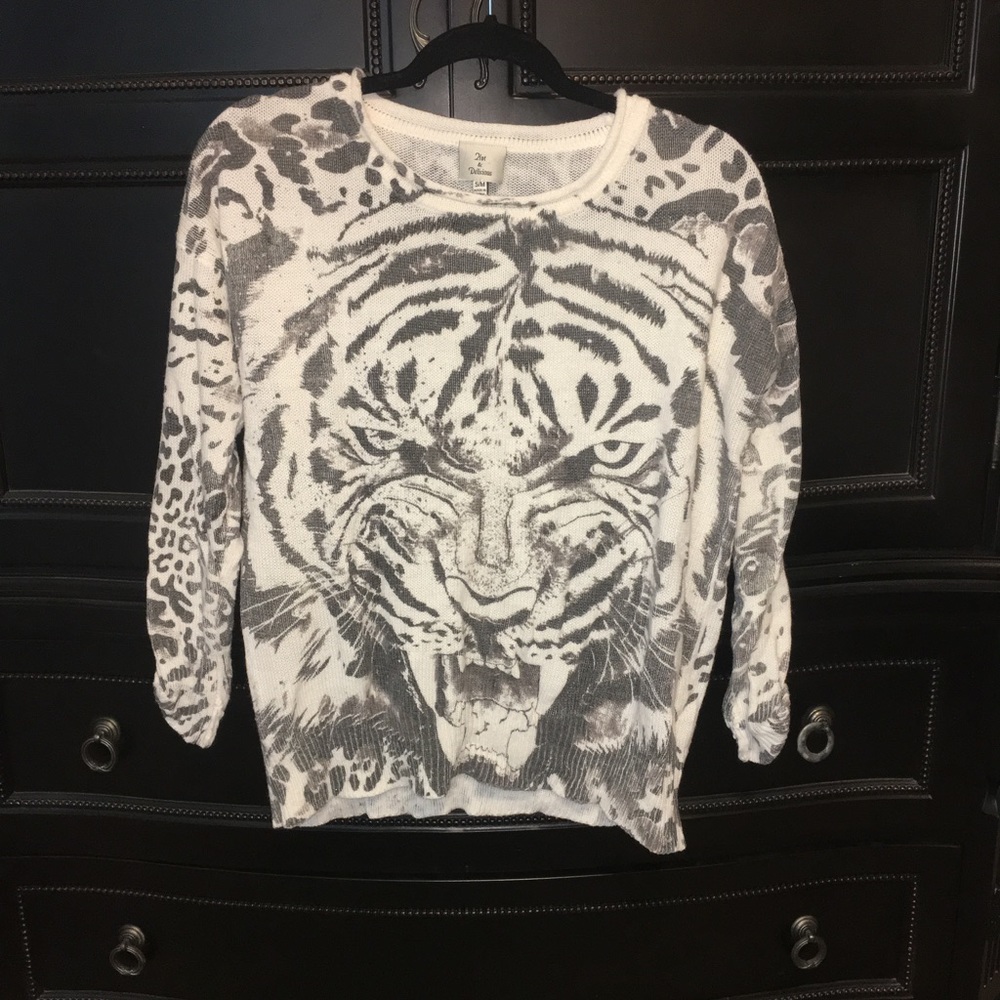 Tiger Sweater 🐯